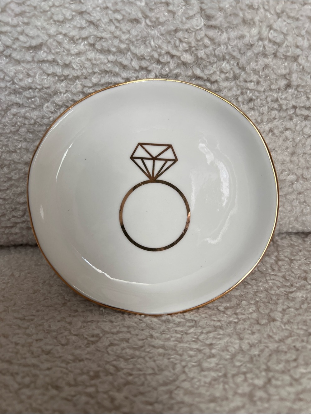 New Sweet Water Decor Ceramic Ring Jewelry Dish White/Gold Trim